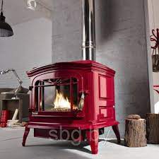 Печь-камин чугунный Invicta Bradford в интерьере Амазонка бай фото в Орше