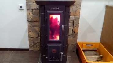 Стальная печь Термофор Статика Тетра, чёрная бронза фото в интерьере в Орше