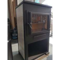 Стальной российский камин ЭТНА (Панорама) с плитой и ТО "Антрацит" высокий фото в Орше