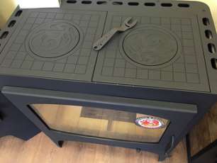 Недорогой камин Бавария Эко с плитой 2 конфорки фото в Орше