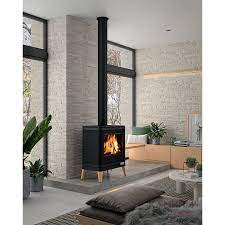 Печь-камин чугунный Invicta Kazan в интерьере Амазонка бай фото в Орше