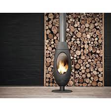 Печь-камин чугунный Invicta Ove в интерьере Амазонка бай фото в Орше